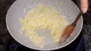 Курица в луковом соусе