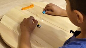 Головоломка 2 см+2 мм из Lego.