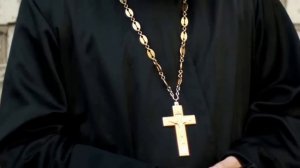 Можно ли носить крестик с распятием - что наносит вред биополю