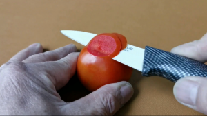 Заточите нож до бритвенной остроты  Советы и лайфхаки