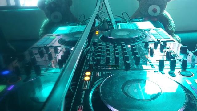 Sunday Swing Time 70s B смотреть онлайн