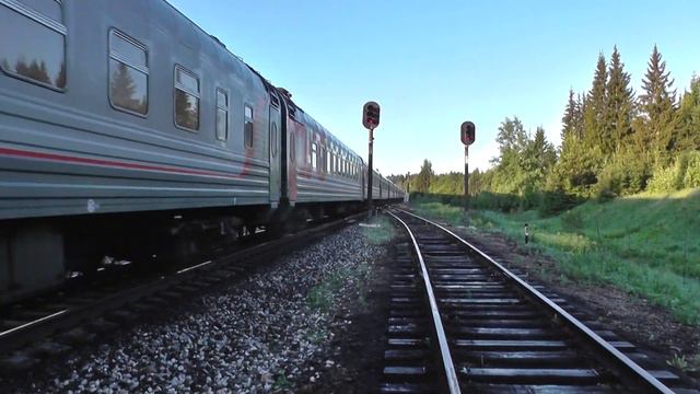 Тепловоз ТЭП70БС-291 с пассажирским поездом Пермь - Адлер смотреть онлайн