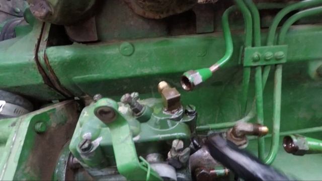 Roosa Master/Stanadyne JDB type Injection pump removal from JD 2030 смотреть онлайн