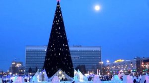 Копия видео Главная ель города Пермь на эспланаде.