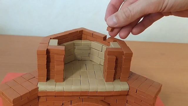 Треугольный камин из пластилина. Triangular fireplace made of plasticine смотреть онлайн