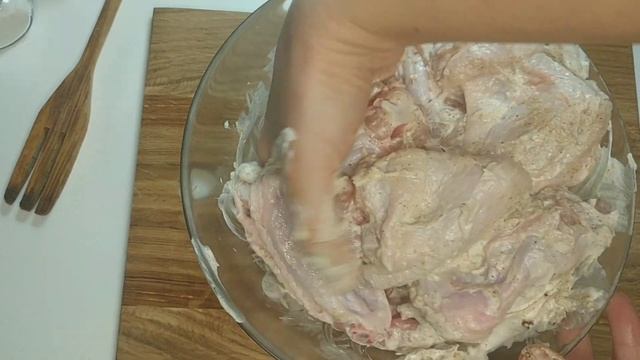 Это лучшие куриные крылышки, которые я когда-либо ела ! Вкусный ужин за 10 минут ! смотреть онлайн