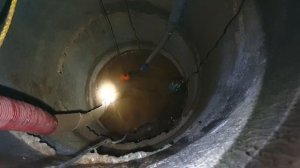 Уровень воды в колодце начал повышаться после зимы, сегодня.