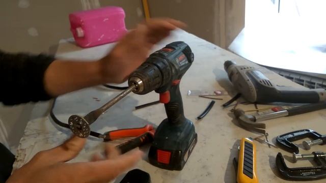 Один из способов быстрой скрутки электропроводки ??? смотреть онлайн