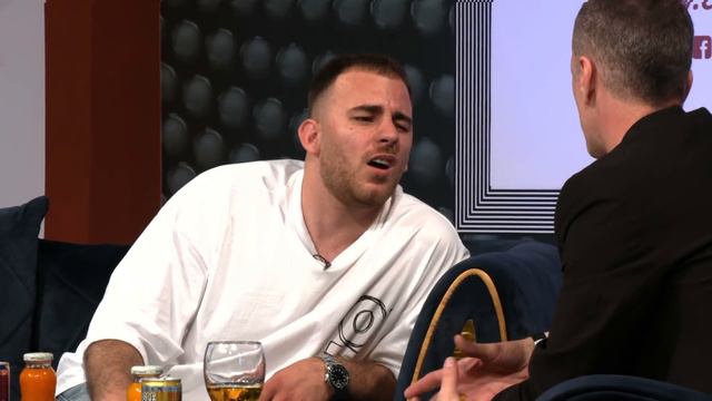 Ky eshte imituesi me i mire ne Kosove - Imiton te gjithe aktoret e humorit ne Kosove - Franci смотреть онлайн