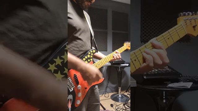 Billi Corgan Replica Stratocaster Guitar On Sale! смотреть онлайн