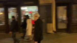 Ночной Петербург. Бары и клубы на Думской которые нужно обходить стороной. Уличные музыканты.