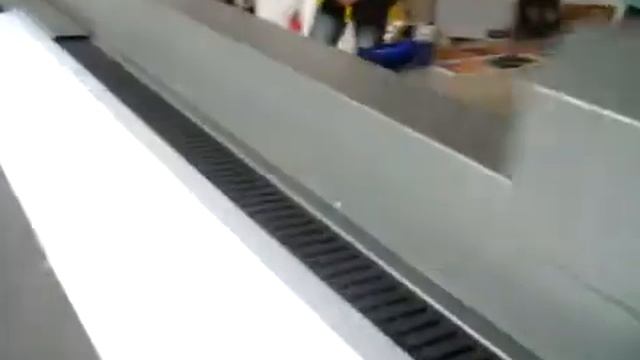 Docan UV Printer процесс печати на УФ принтере Docan UV2518 смотреть онлайн