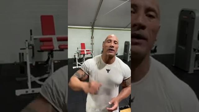Такого вопроса СКАЛА НЕ ОЖИДАЛ/на русском/ Дуэйн Джонсон/Какую карьеру хотел бы,что тебя вдохновляе смотреть онлайн