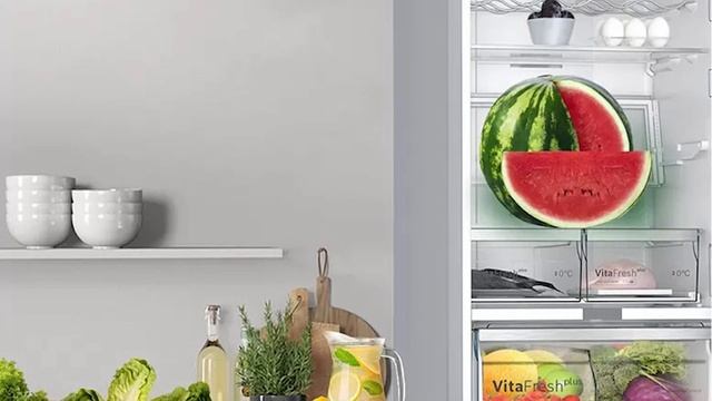 Холодильник Bosch KGN39VW25R смотреть онлайн