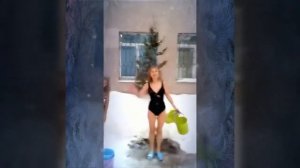 № 839 Обливание холодной водой