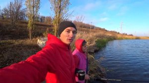 Рыбалка с ЖЕНОЙ на ПОПЛАВОК. Ловим Рыбу на ХАЛВУ