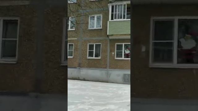 Конфликт между жителями из-за парковочных мест может в любой момент привести к трагическим событиям смотреть онлайн