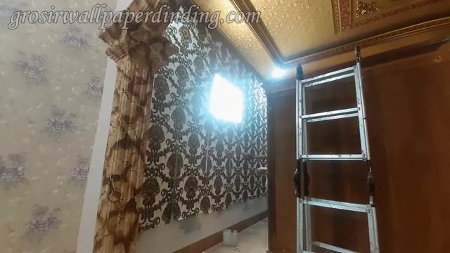 WALLPAPER DINDING Batik Coklat - Putih ........Tnajung Barat Jakarta Part 3