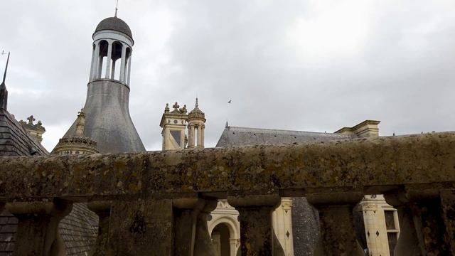 Castelo Incrível no Vale do Luar na França - Leonardo DaVinci Projetou смотреть онлайн