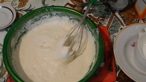 Пышные оладьи на кефире, которые всегда получаются! Посмотрите этот рецепт!