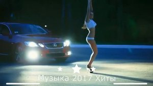 Красивые девушки танцуют под хит