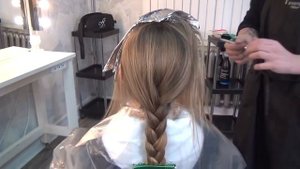 Окрашивание длинных волос. Как сделать мелирование. Обучение парикмахеров.