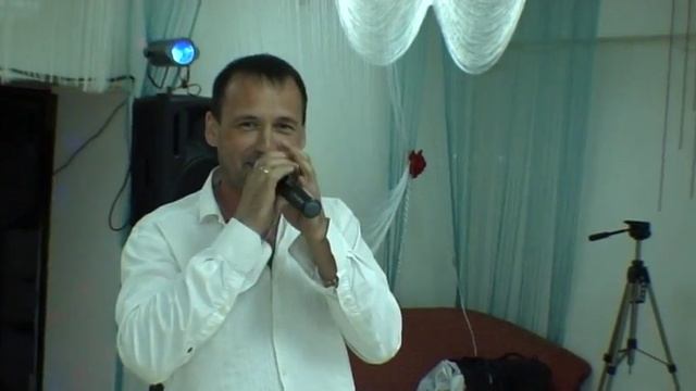 Сумы поет Андрей Лукьяненко смотреть онлайн