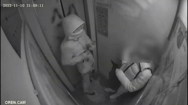Оренбургскими полицейскими задержан подозреваемый в разбойном нападении на девушку в лифте