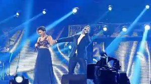 Chenoa & David Bisbal-Escondidos