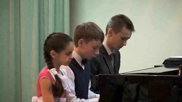 Romantic Song (М. Шмитц) смотреть онлайн