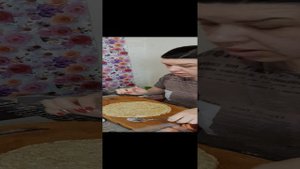 ГОТОВЛЮ ЗАВТРАК. 
ГОТОВЛЮСЬ К РЕМОНТУ В КУХНЕ
Я С ВАМИ