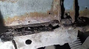 Замена чашки под пружину ремонт Лонжерона Мерседес w 210