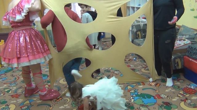 День Рождения Милы и Ангелиы смотреть онлайн