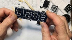 Электронные часы из набора