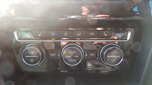 LG15 LCU Volkswagen Passat 2 0 TDi GT смотреть онлайн