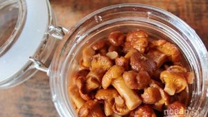 Маринованные лисички