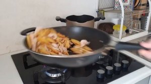 МАКАРОНЫ + КАРТОШКА + КУРА = ?! | Паста с картофелем и курицей в сливочно-томатном соусе