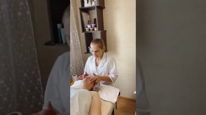 Французский скульптурный массаж лица.
