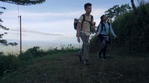 Ночуем в палатке с моей девушкой филиппинкой Найви. Танаван Пунчак, Остров Негрос. Кемпинг в горах