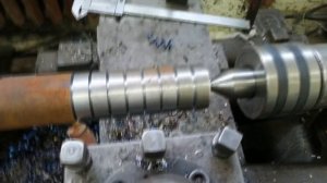 Ремонт передней стрелы JCB 3cx (тяг интервеллера и треугольников)