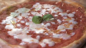 Bertazzoni | How to bake pizza at home