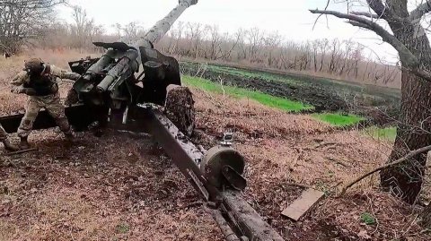 В районе Клещеевки российские бойцы отразили десять атак штурмовых групп