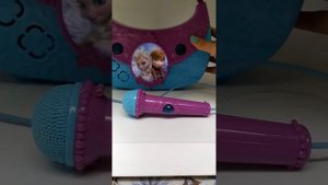 Сумочка Ельза с микрофоном с функцией подключения к mp3