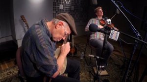 Pete Sutherland & Oliver Scanlon - André à Toto [Live at WAMU's Bluegrass Country]