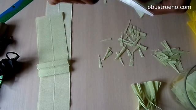 Как сделать РОМАШКУ из гофрированной бумаги. Часть 1 смотреть онлайн