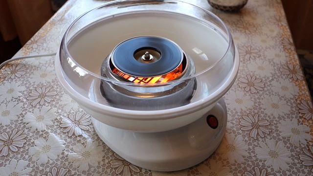 Машина для приготовления сахарной ваты Smile CFM 1081 смотреть онлайн