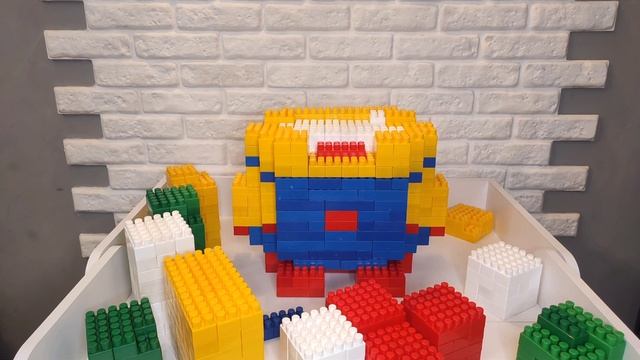 Залипательный конструктор Миньон смотреть онлайн