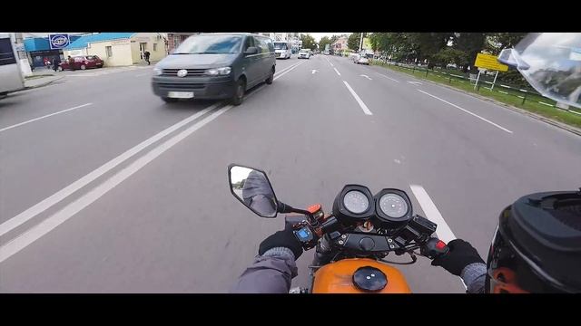 Осенняя поездка на работу на ИЖ КаваЗуки 5.03 смотреть онлайн