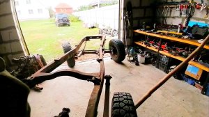 Рама на мостах руль движок и можно ехать.