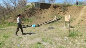 Метание ножа с дальней дистанции